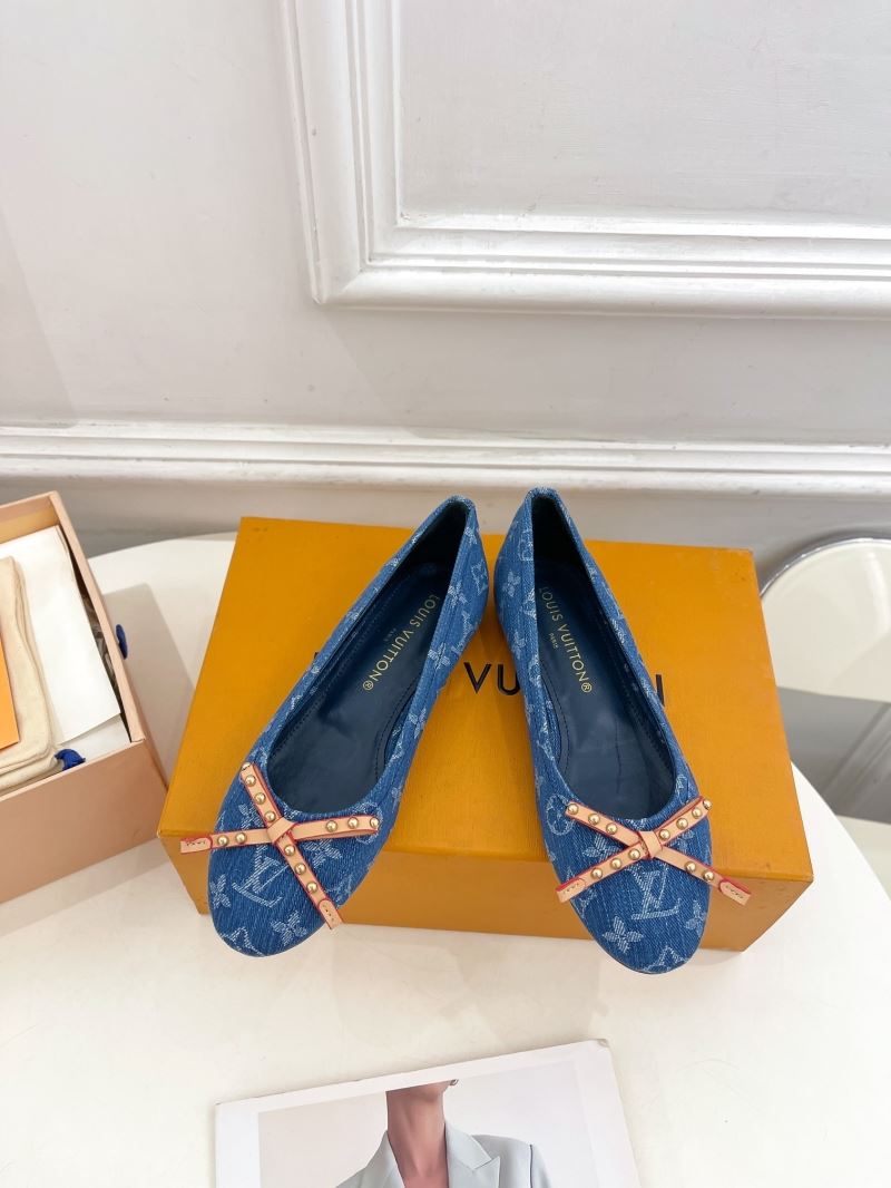 Louis Vuitton Flat Shoes